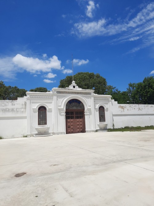 the remains of the old prison, now Rommaninat Park